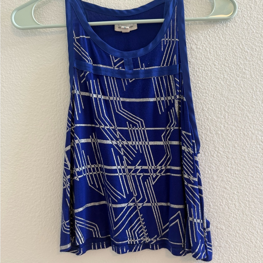 Silence + Noise Blue and White Geometric Tank Top